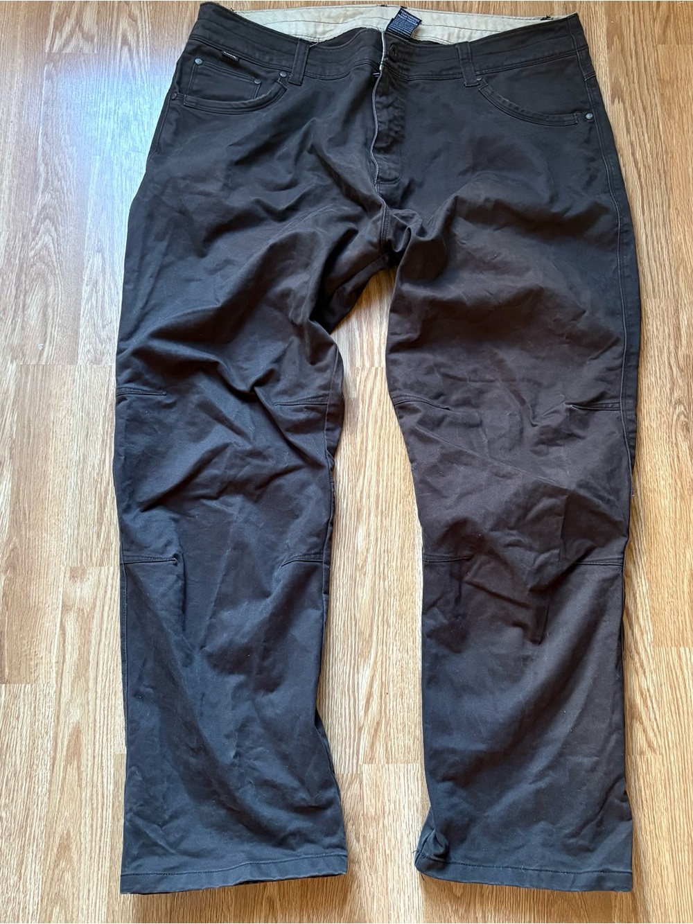 Kuhl ryder patina dye dark brown pants size 40x30 *stains